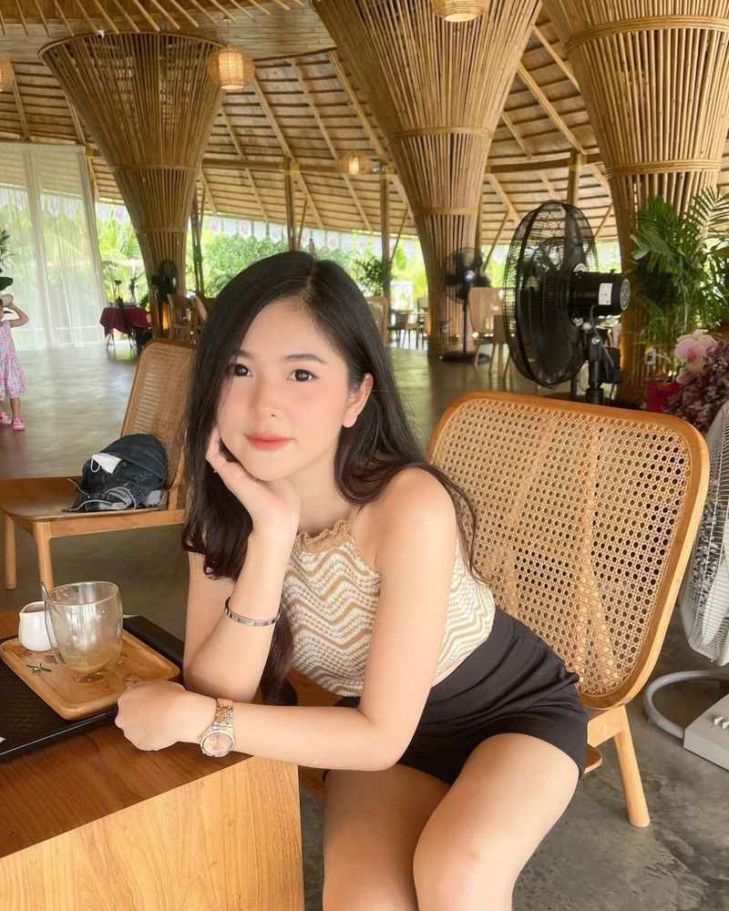Irene - brunette