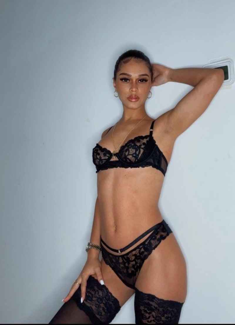Lily - mature companion