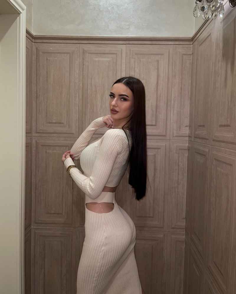 Penelope - short stay