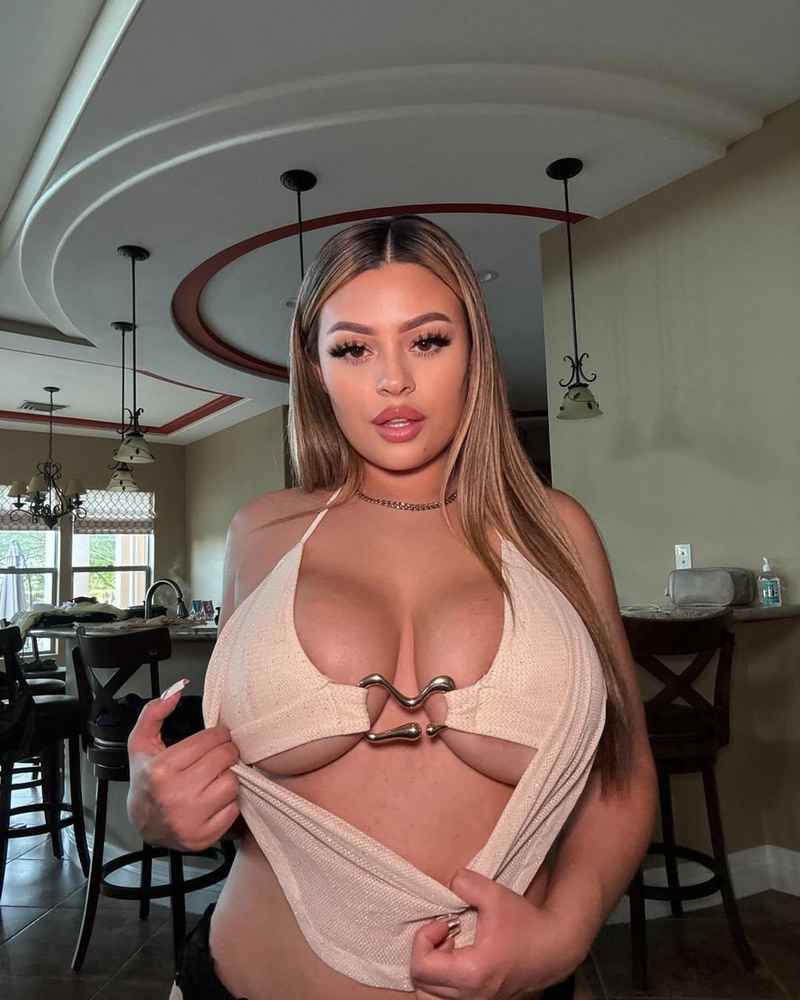Kylie - discreet meetings