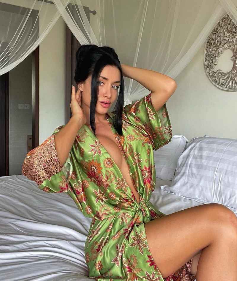 Sara - blonde