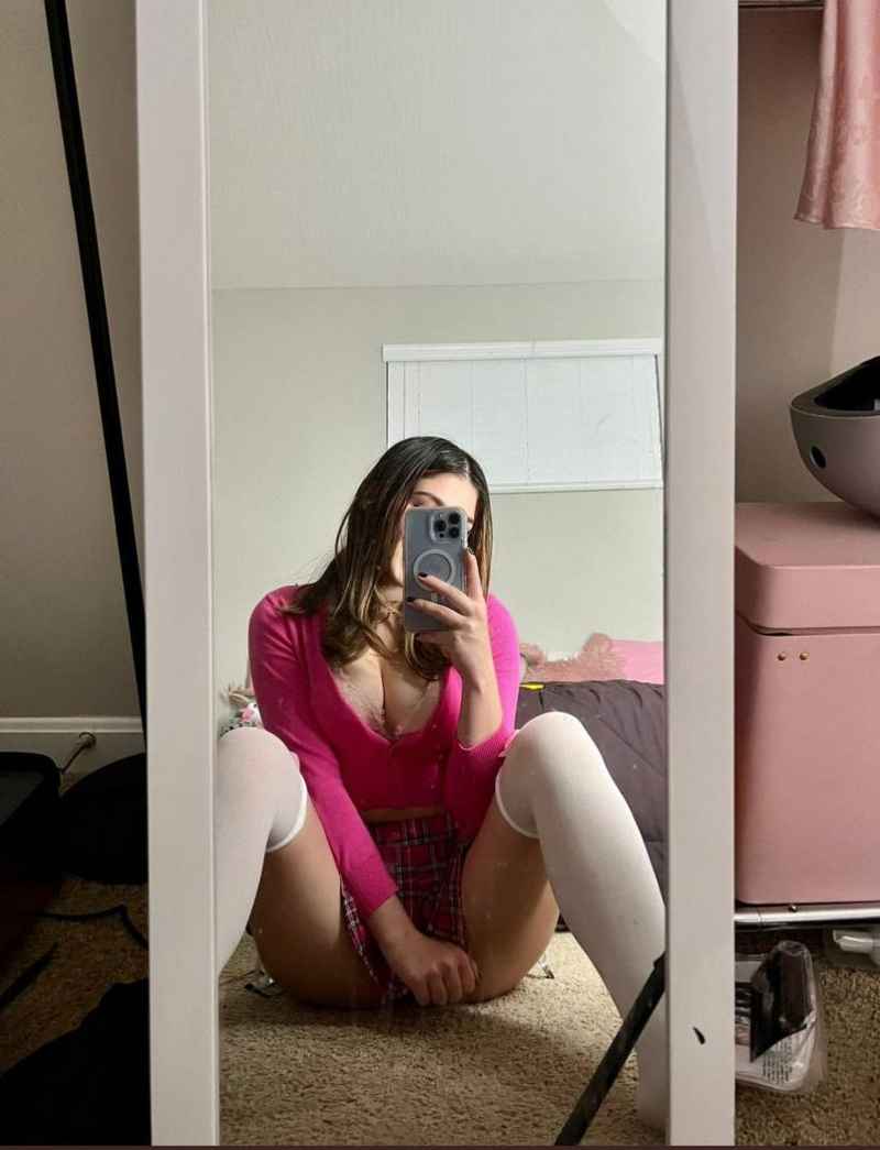 Fanny - brunette