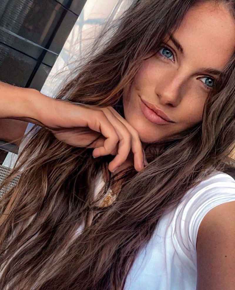 Robin - local girl