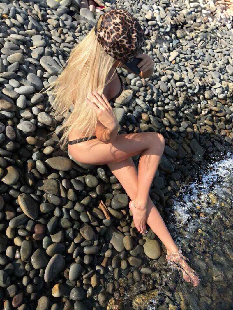 Eva - blonde