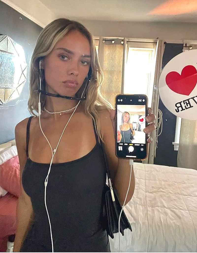 Aurelie - touring