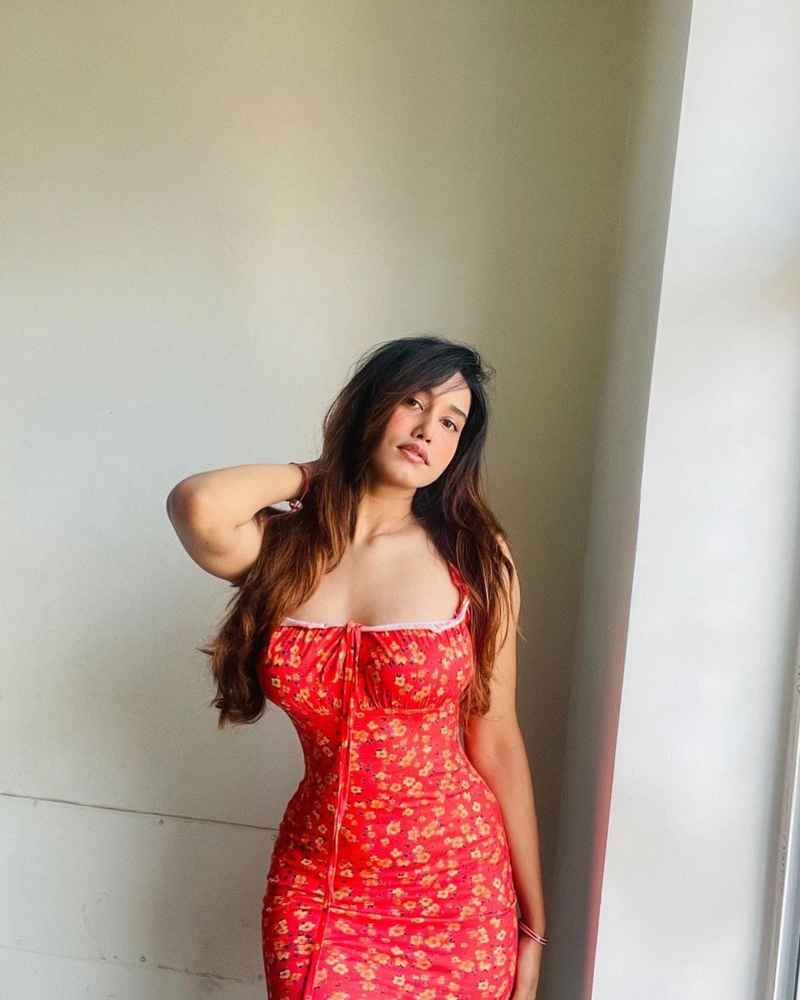 Bridget - outcall available