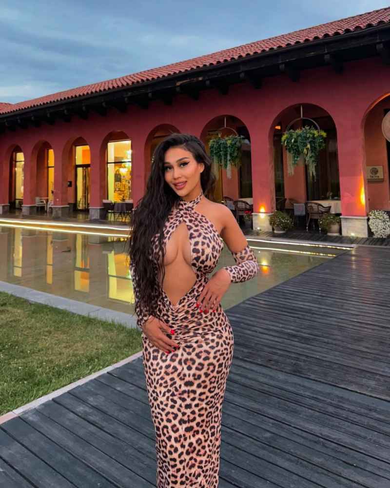 Celeste - outcall available