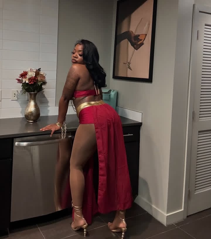 Tracy - high class