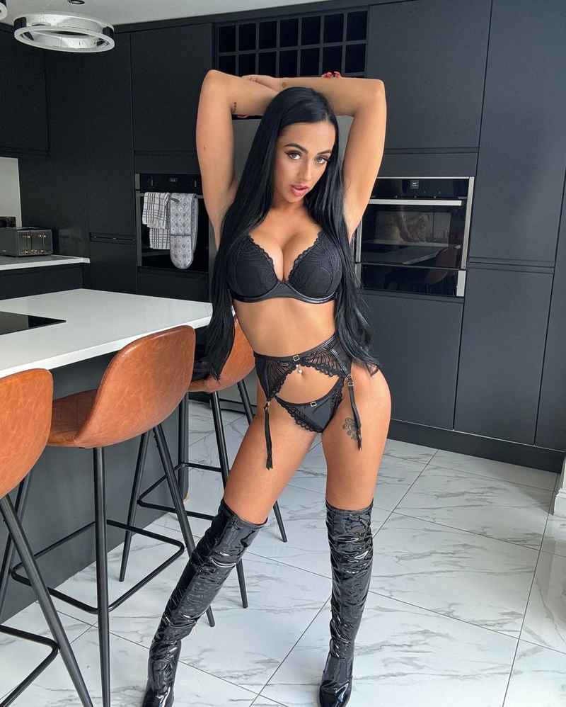 Gianna - touring