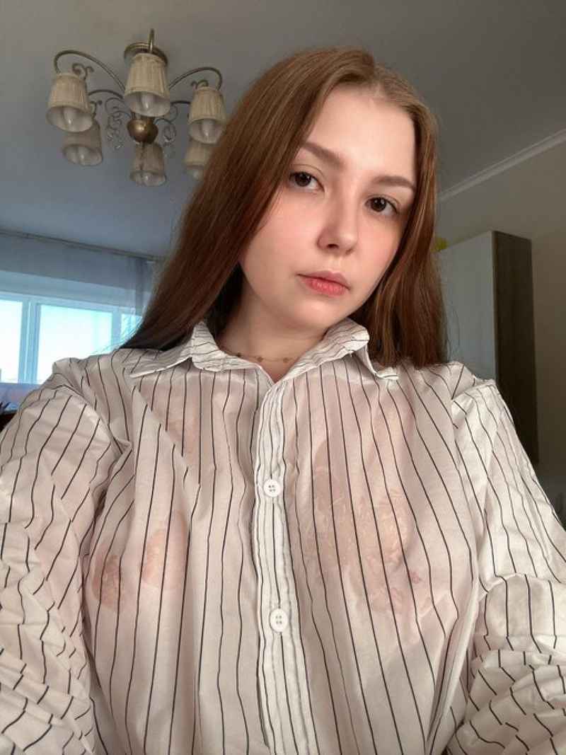 Roisin - blonde