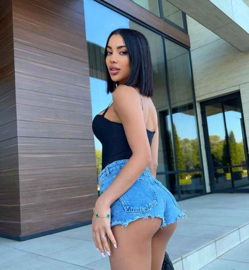 Charlotte - GFE