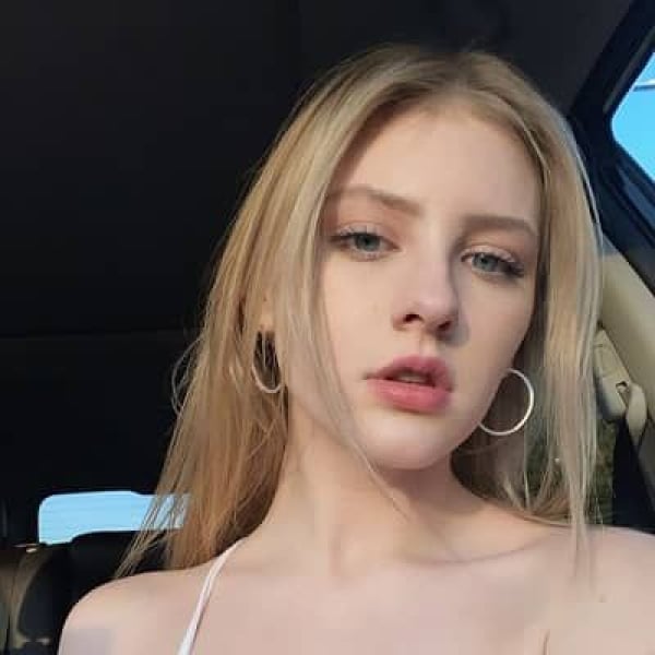 Madeline - touring