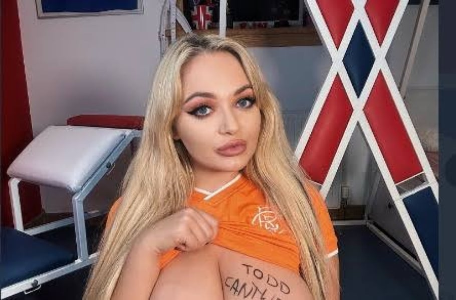 Aurelie - blonde