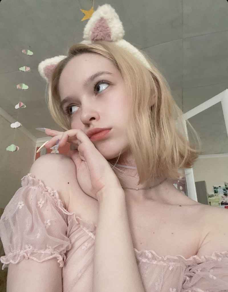 Emma - discreet meetings