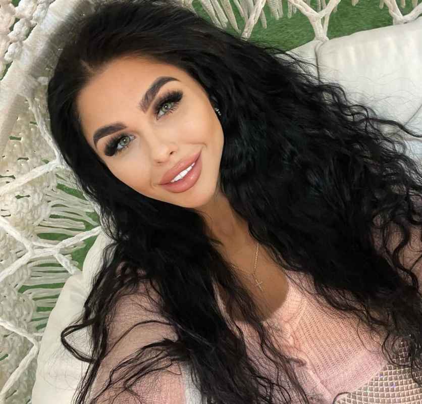 Jane - mature companion