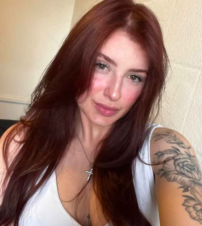Lara - curvy