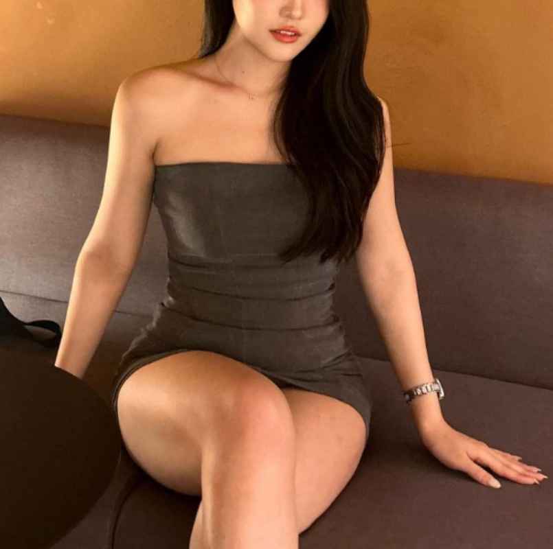 Paulette - mature companion