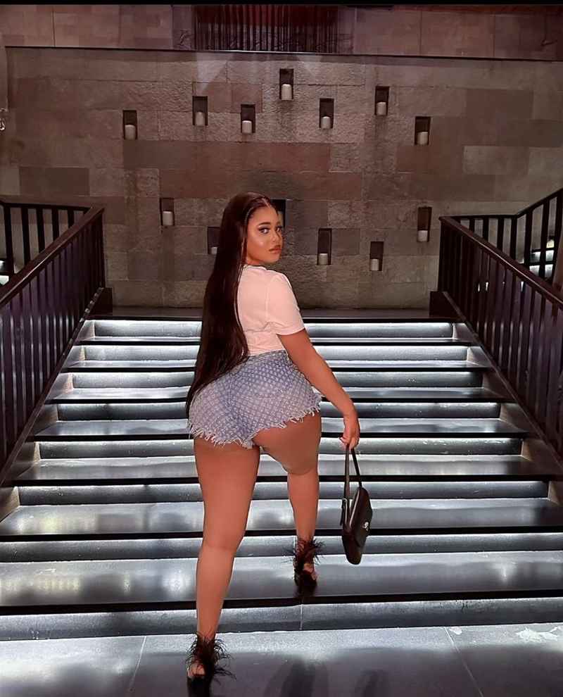 Amelia - local girl