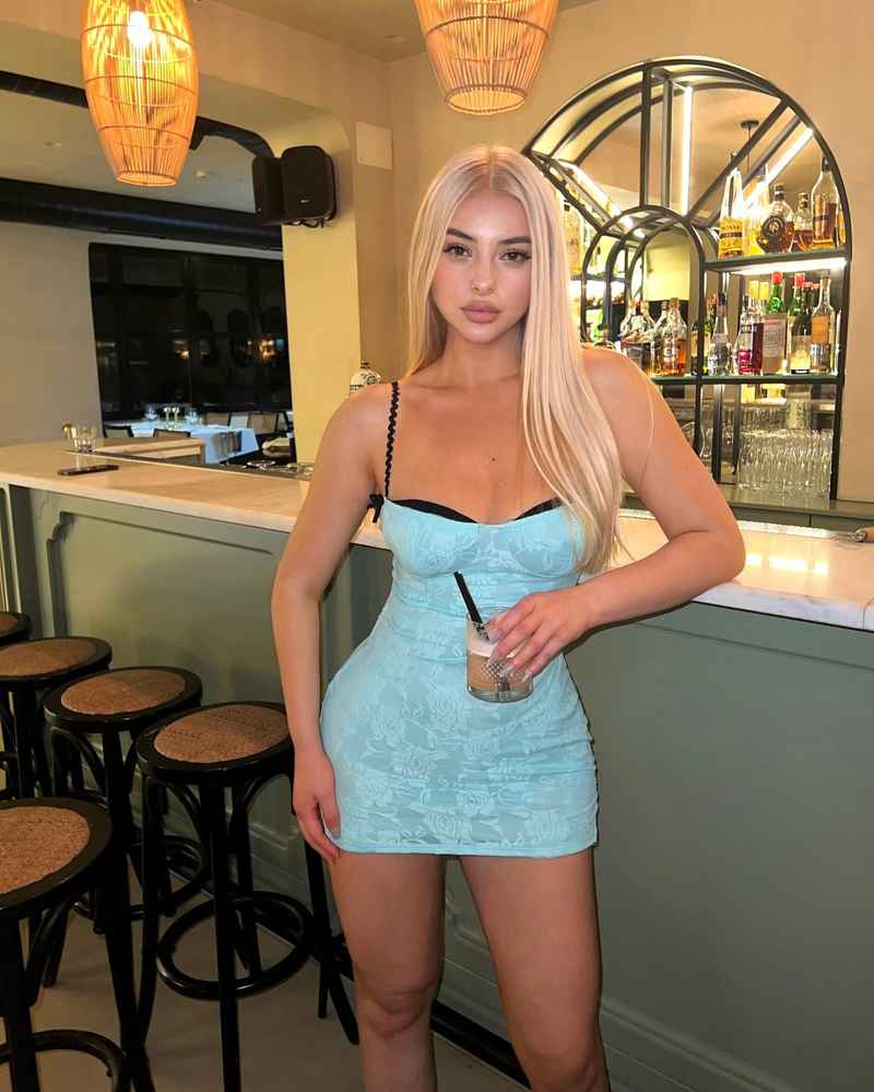 Zoe - discreet meetings