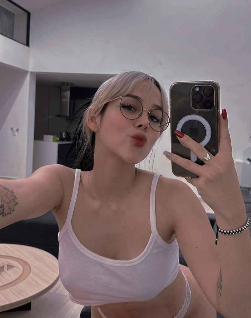 Cindy - blonde