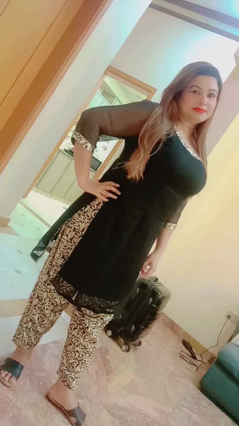 Rose - GFE