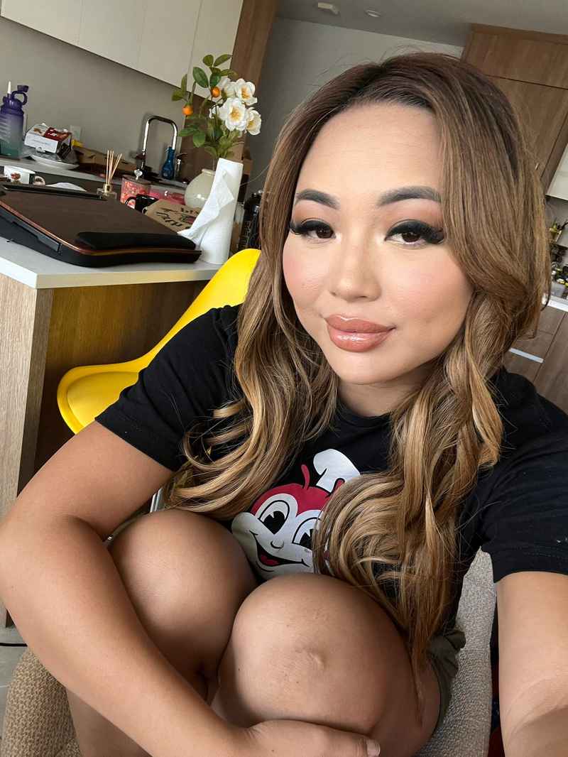 Alexia - new in town