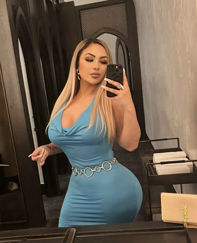 Melissa - independent companion