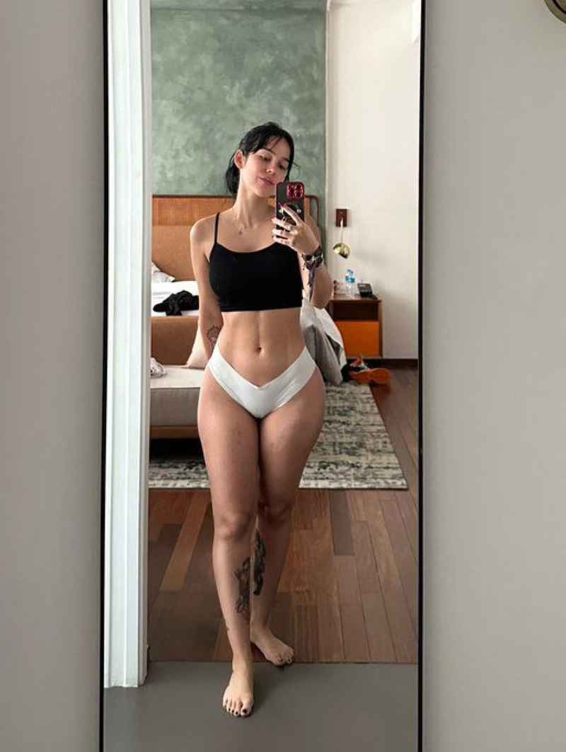 Eva - new in town