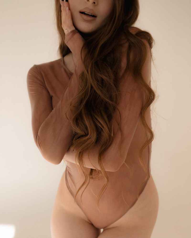 Emilie - incall tonight