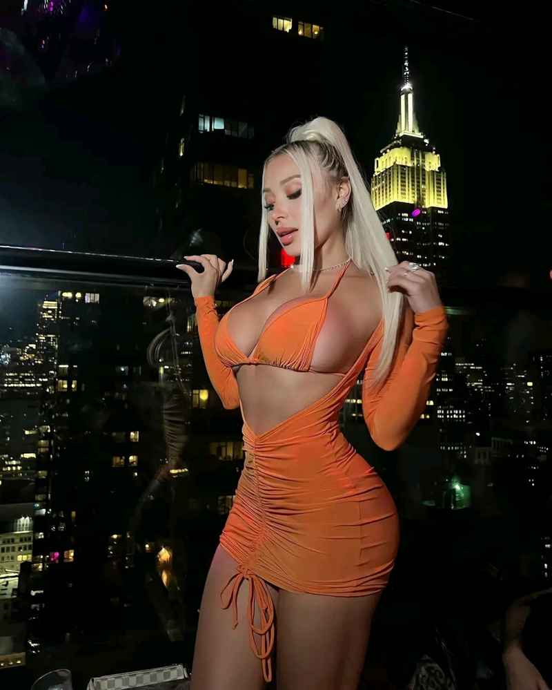 Marilou - outcall available