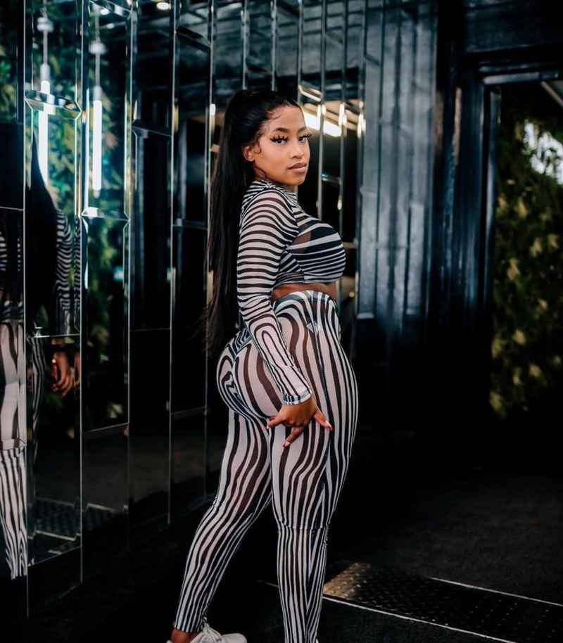 Zoe - outcall available