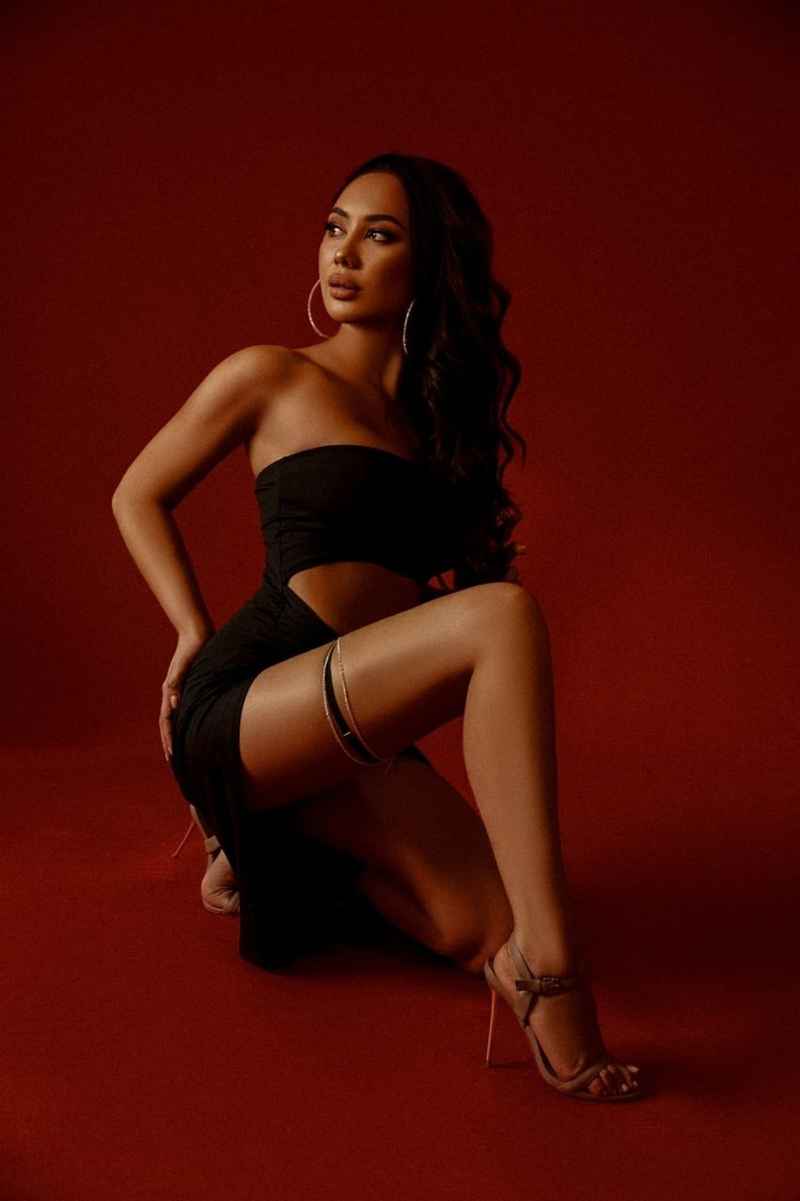 Elizabeth - petite