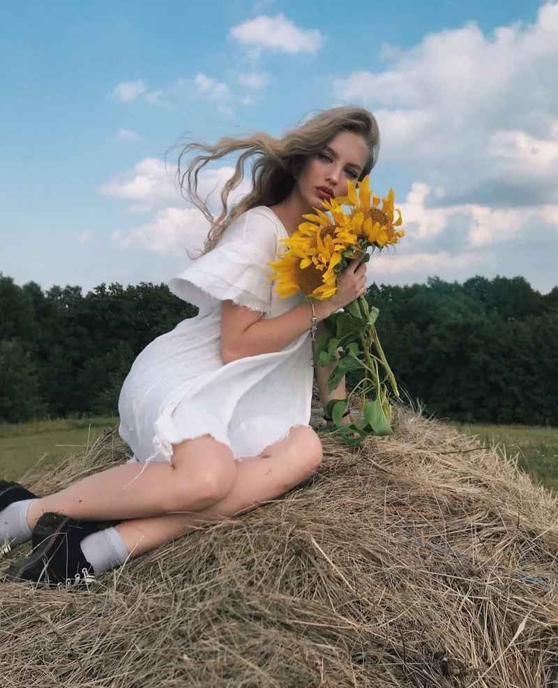 Capucine - outcall available