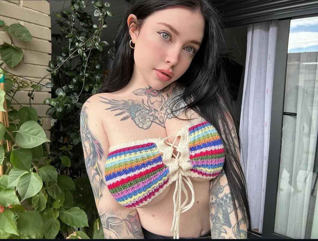 Veronique - high class