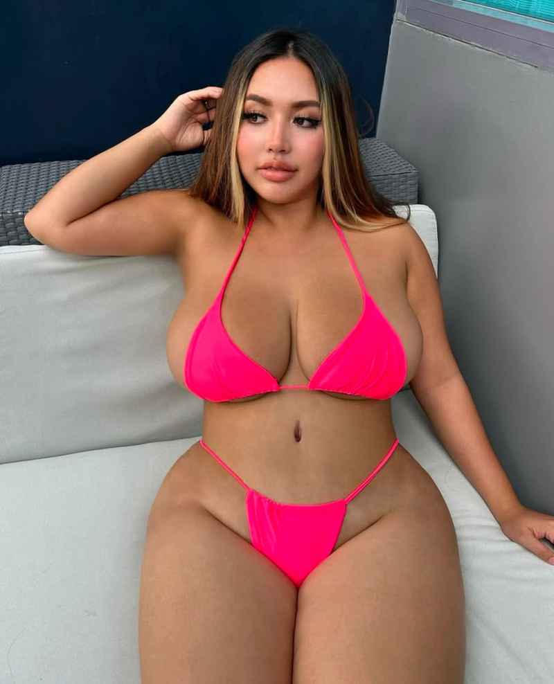 Dawn - brunette