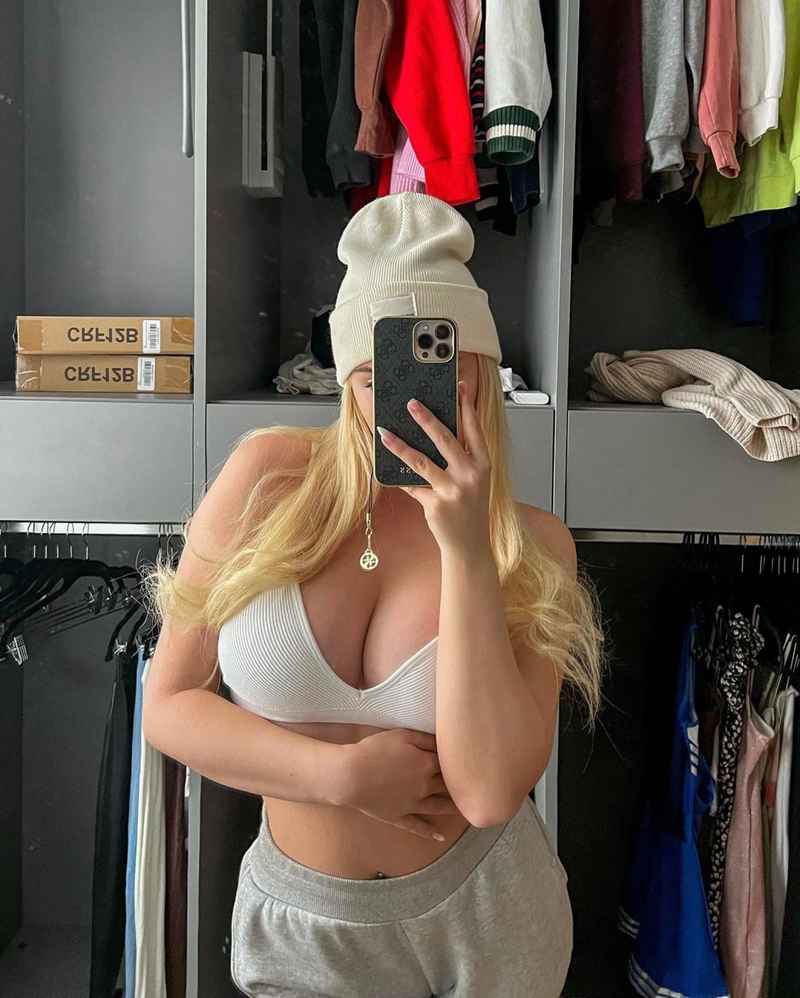 Naomi - incall tonight