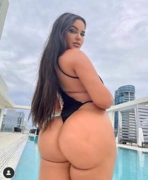 Cynthia - high class