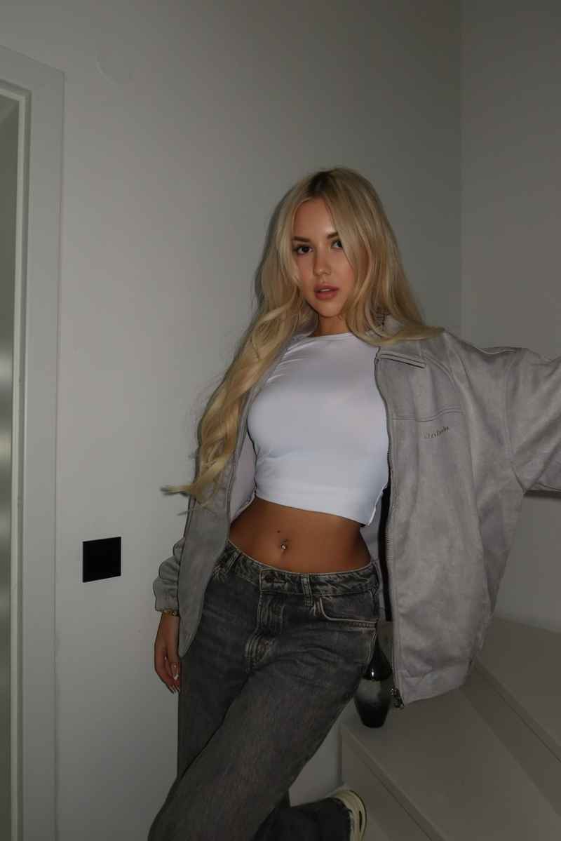 Amanda - discreet meetings