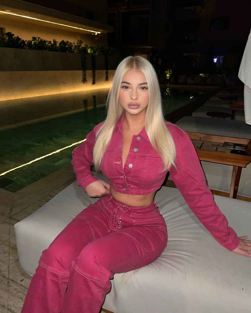 Aisling - outcall available