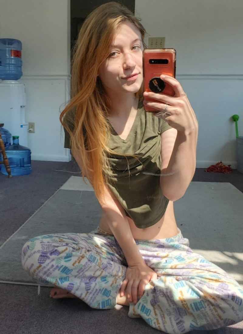 Lauren - independent companion