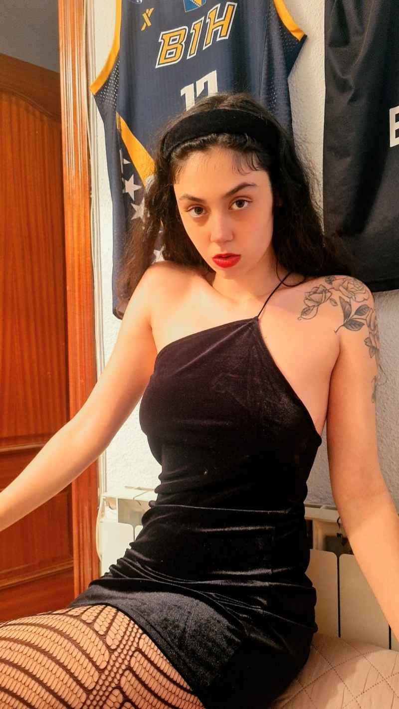 Catherine - independent companion