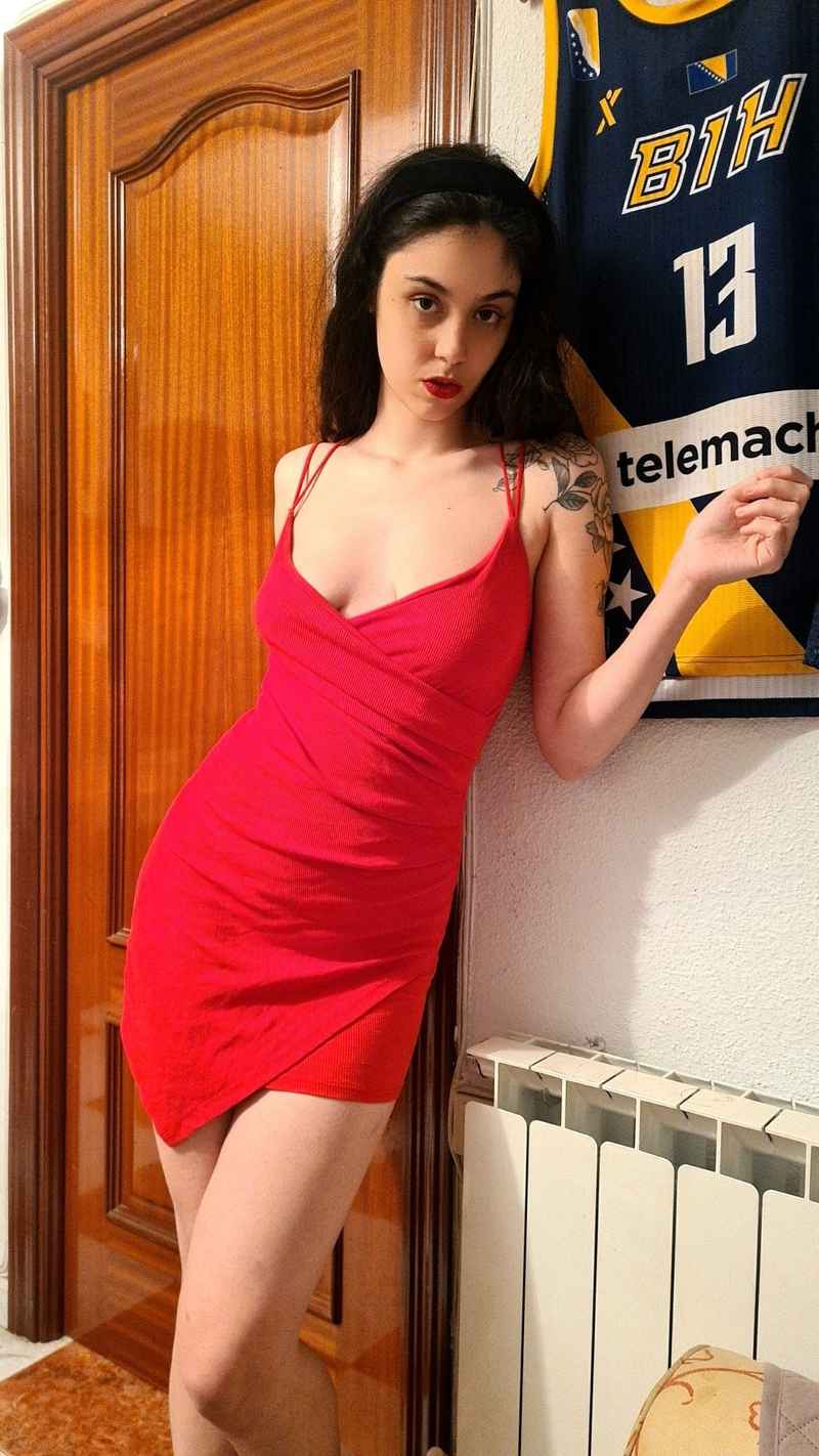 Elizabeth - incall tonight