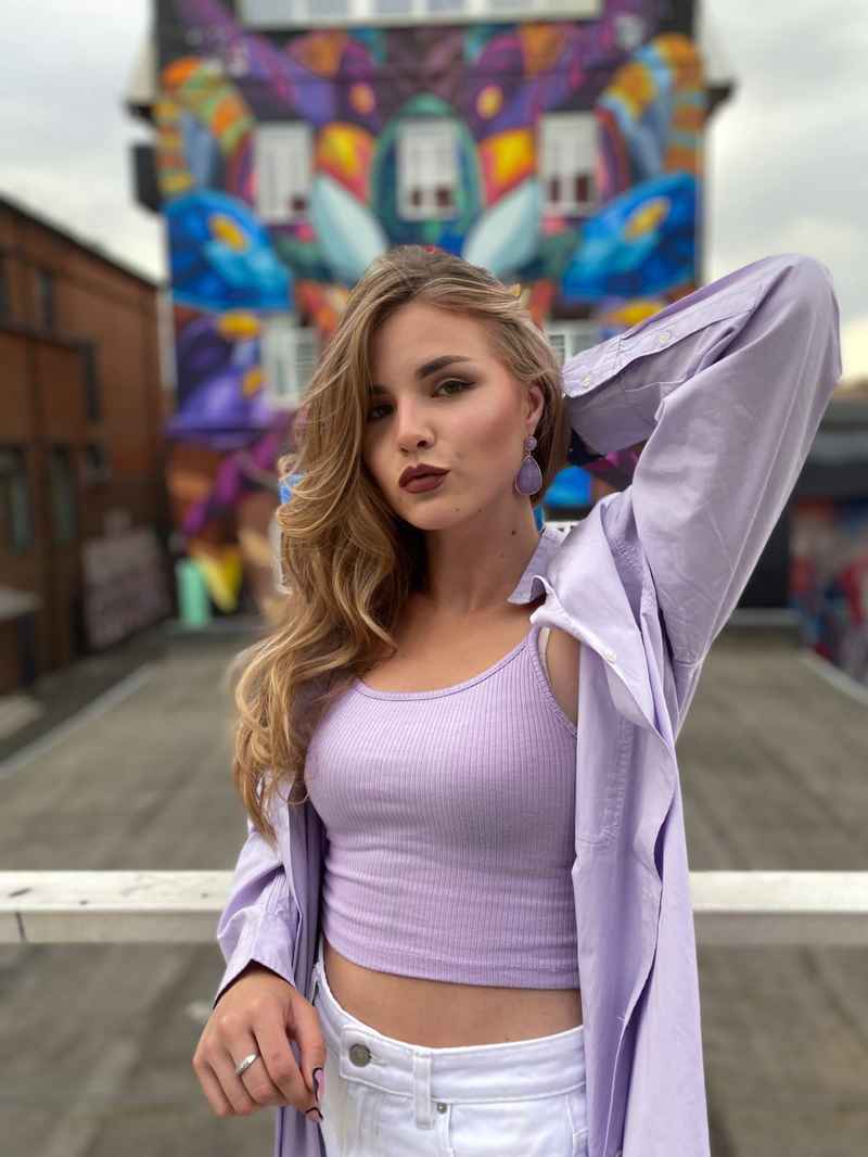 Arlene - new in town