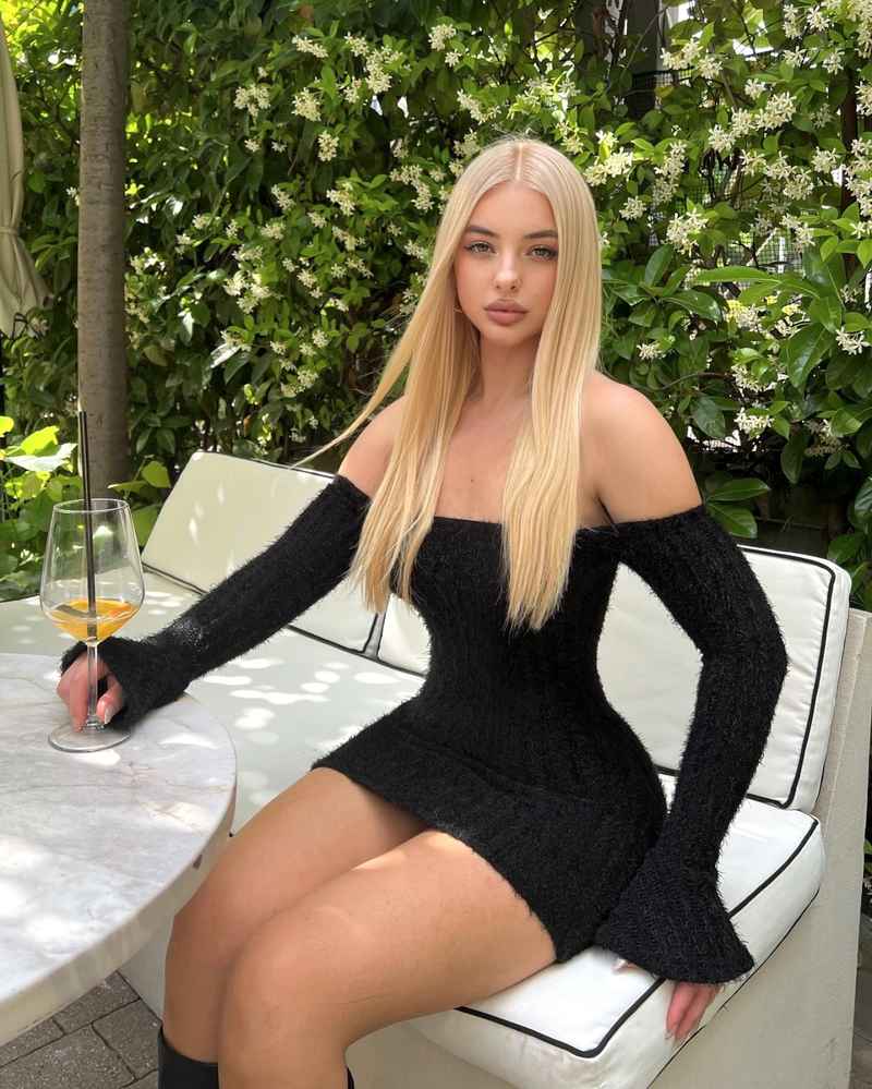Moira - GFE