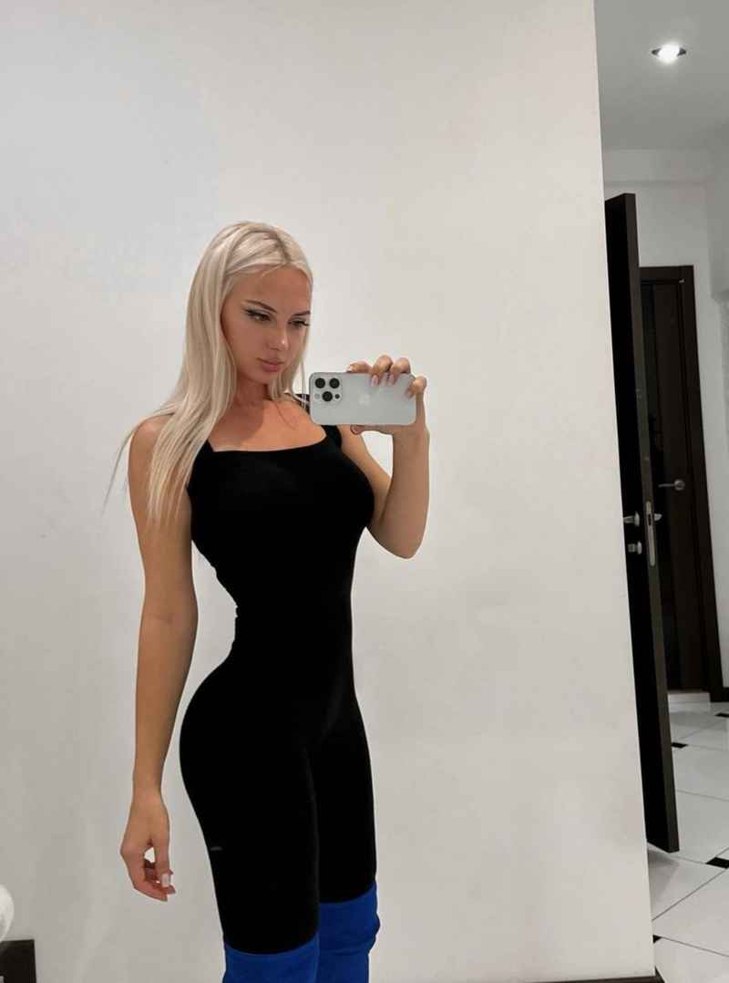 Iris - curvy