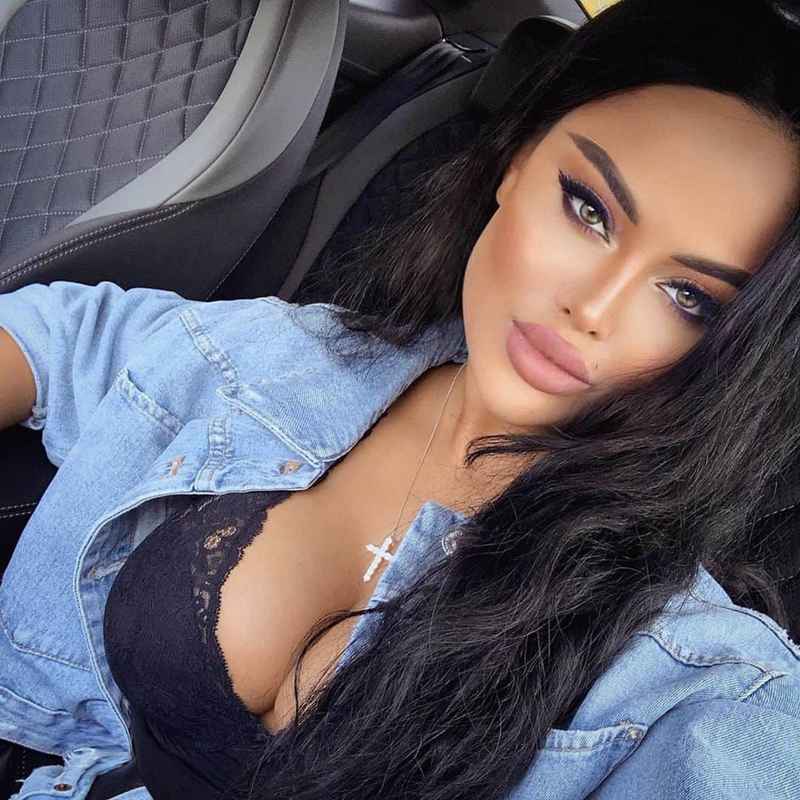 Shannon - curvy