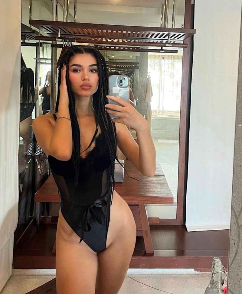 Antoinette - open minded