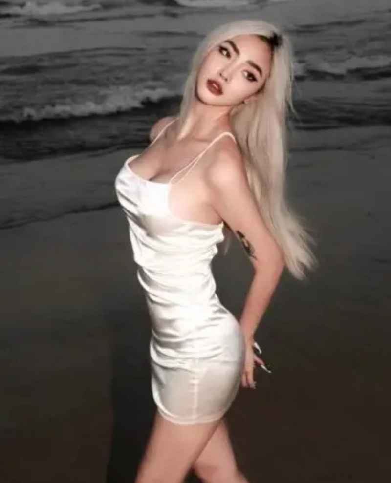 Paulette - outcall available