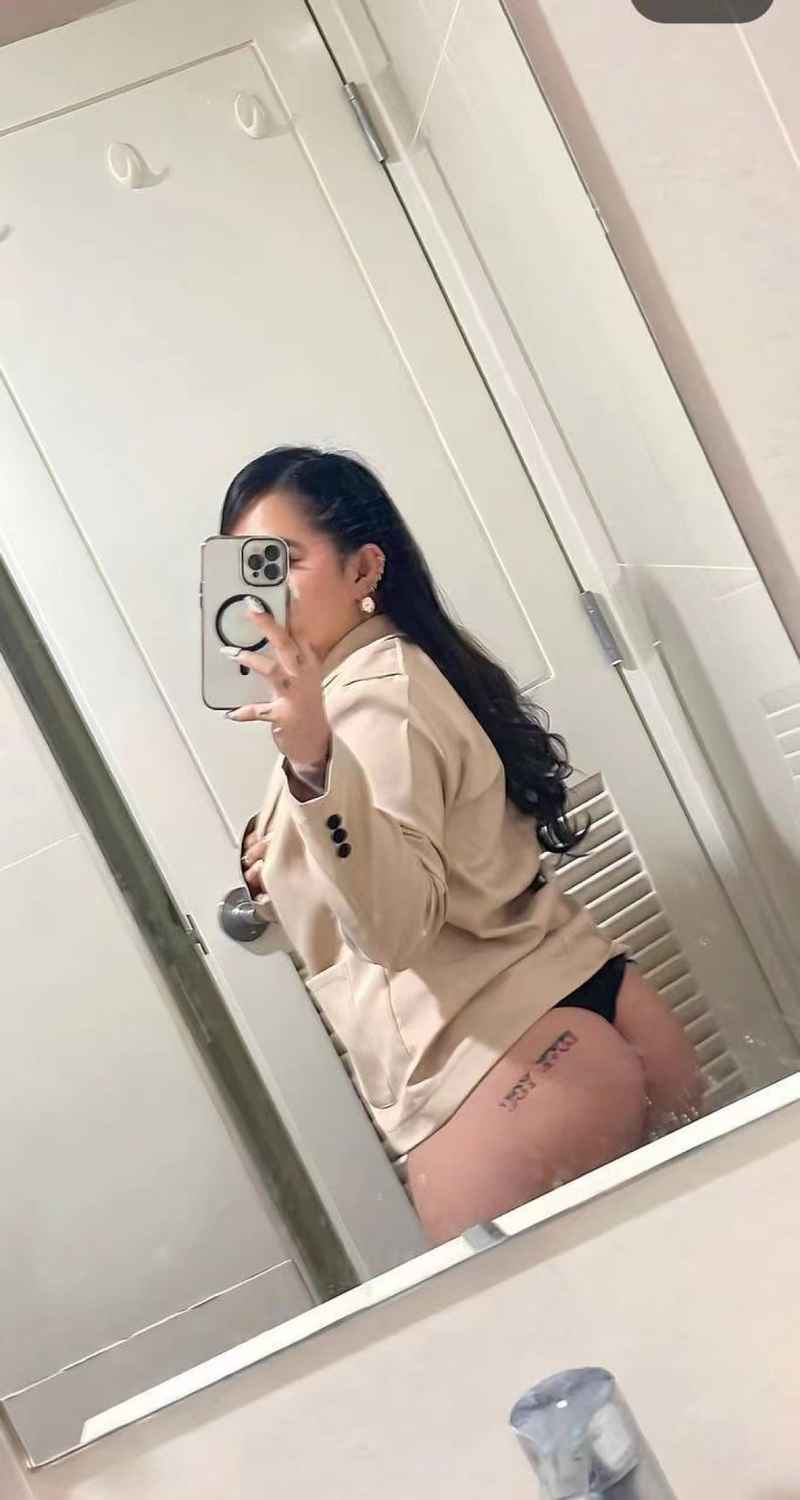 Rachel - independent companion