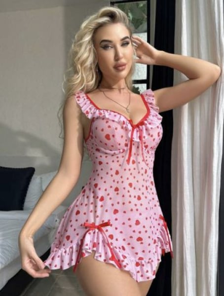 Alix - curvy